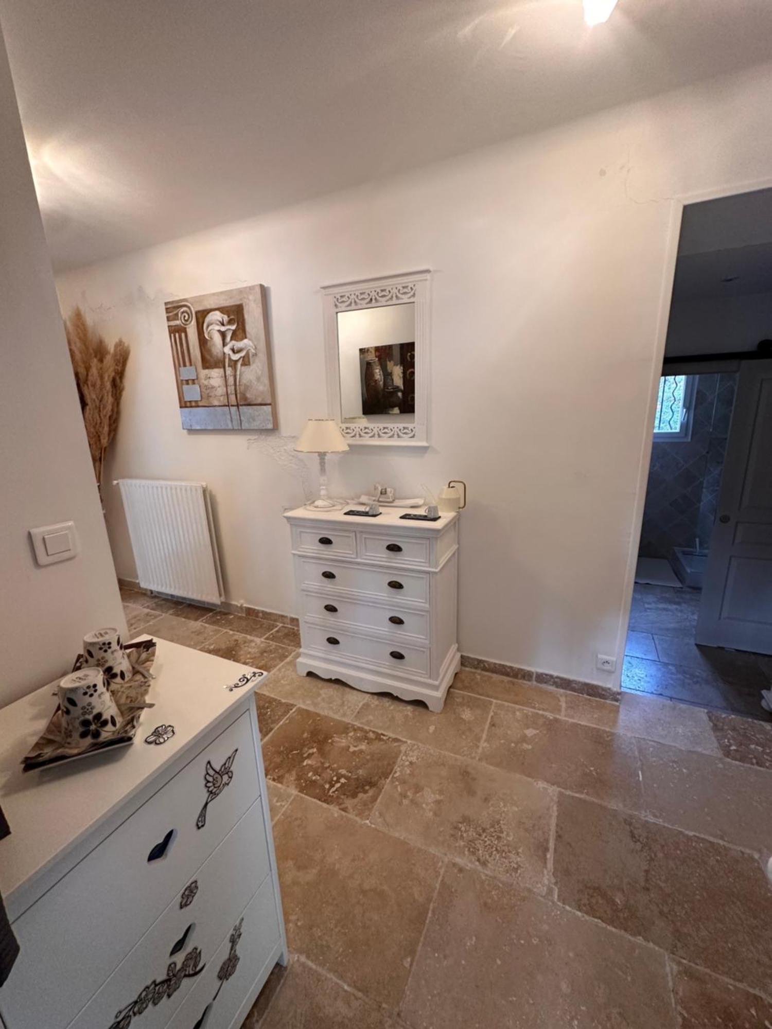 Beau Ciel Apartamento Châteauneuf-de-Gadagne Exterior foto